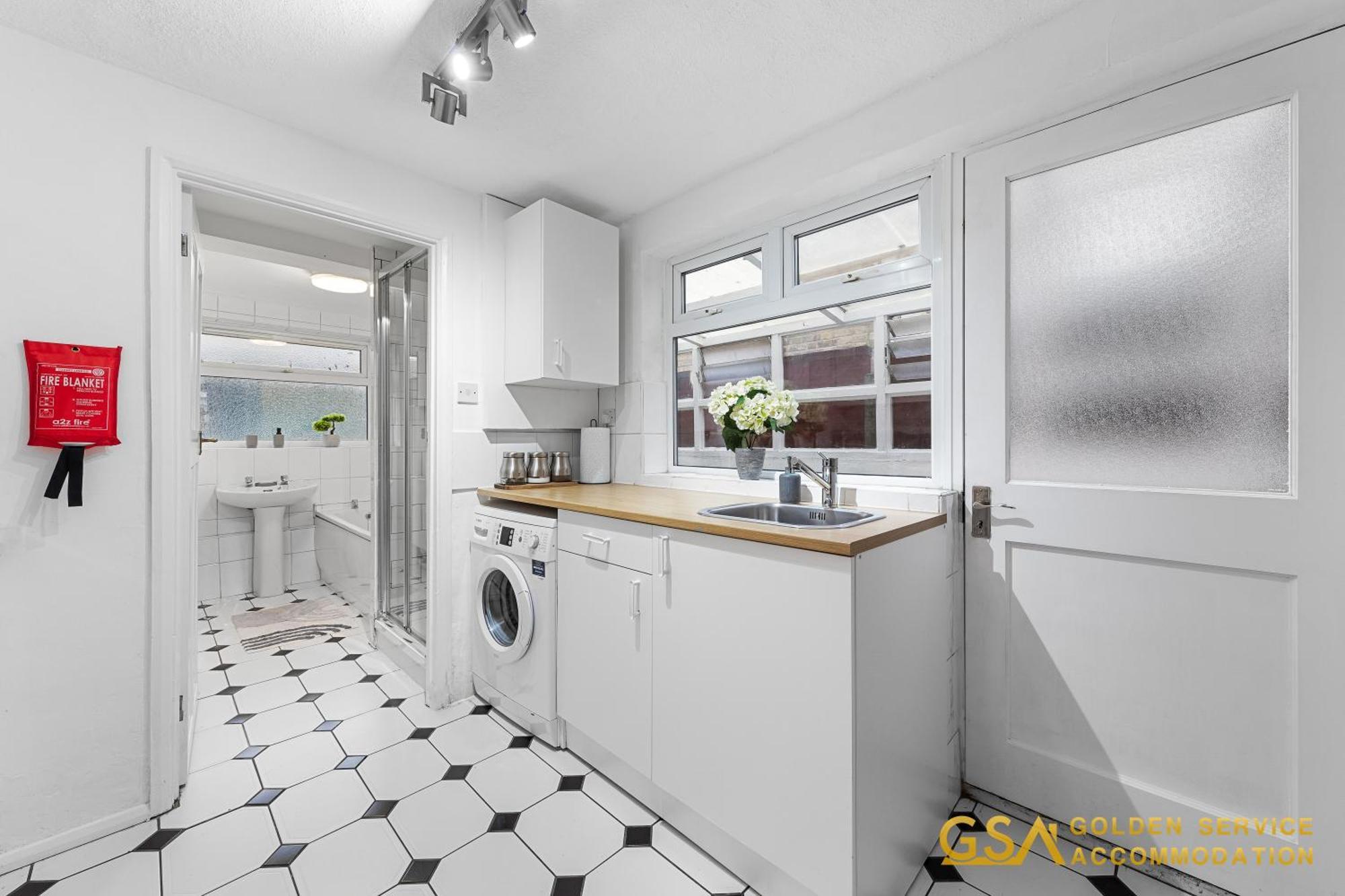 Villa Stylist And Cosy 3 Bed House Leytonstone Sleeps 7 à Londres Extérieur photo